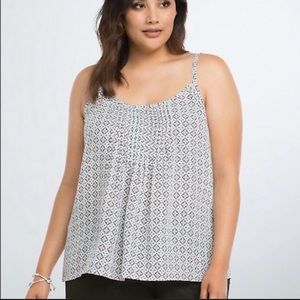 Torrid Tile Print Pleated Tank Top; Size 4X